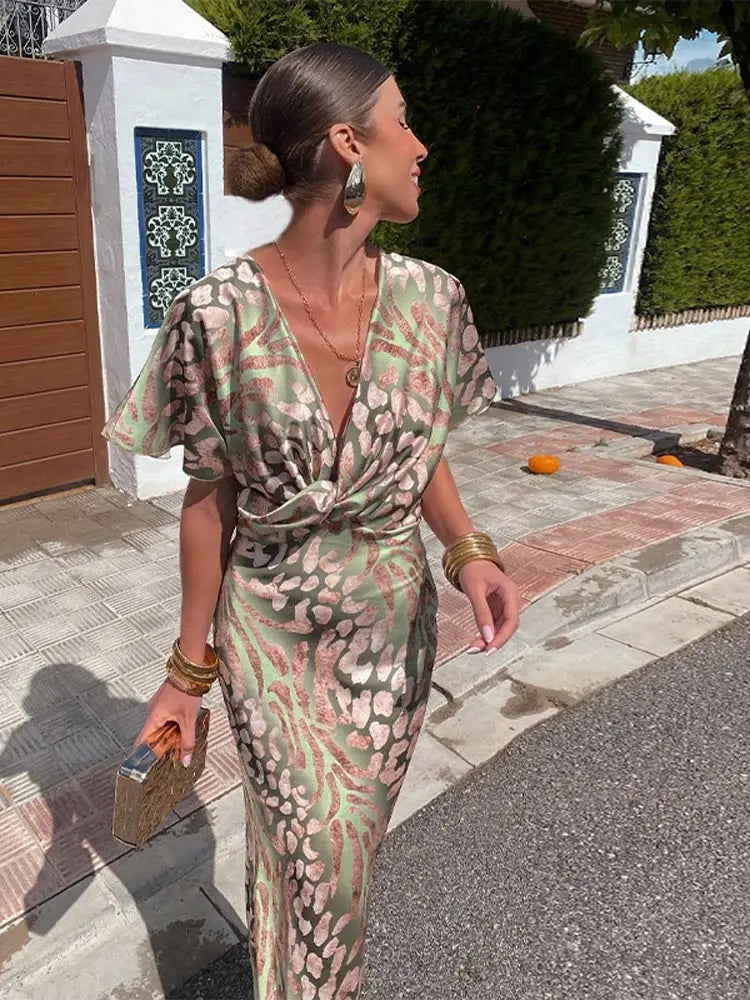 Zeravelle | Sukienka maxi z kopertowym dekoltem i luźnym krojem