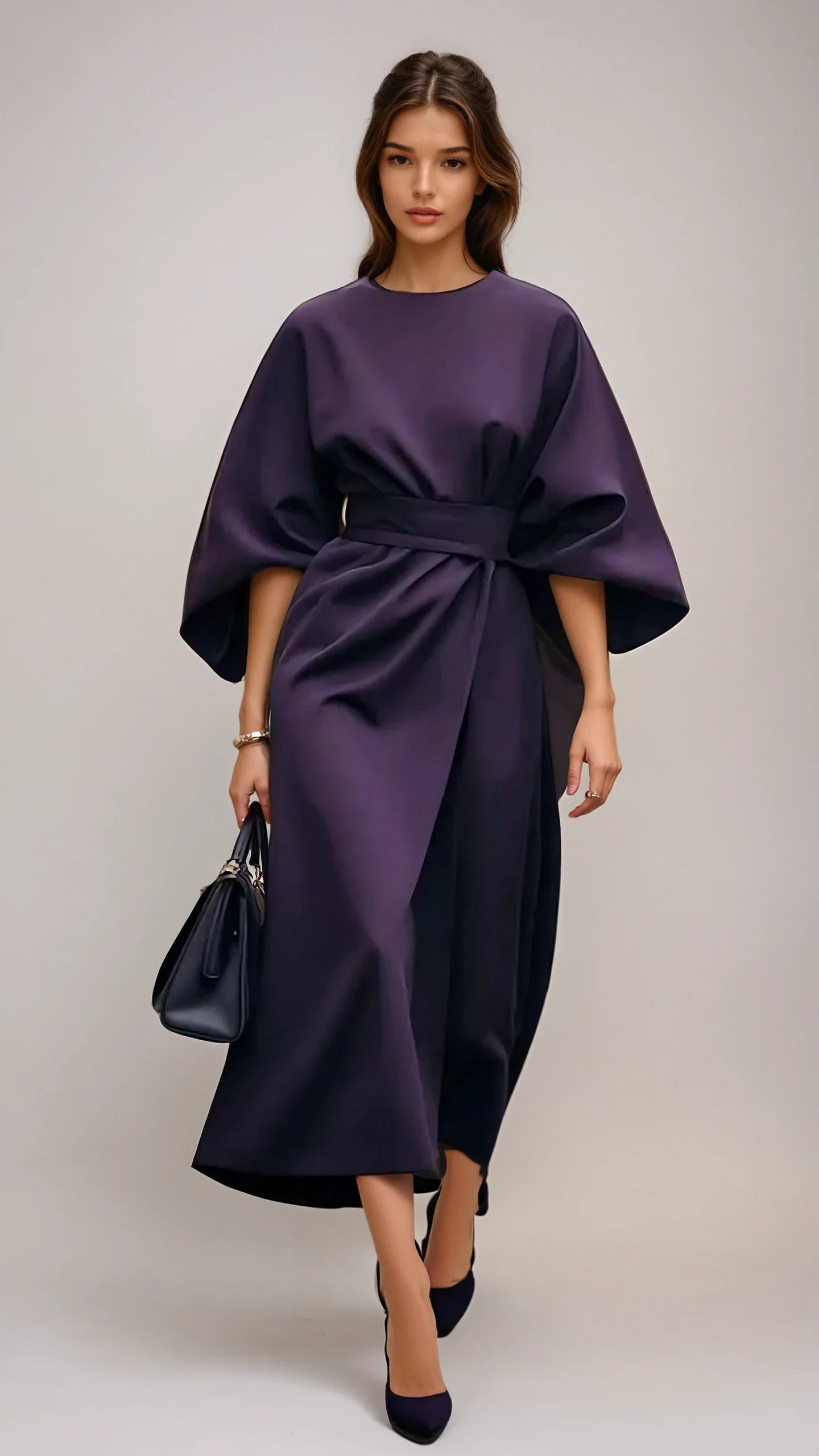 Sukienka Damska z Paskiem | Elegancki Krój | Lekka i Przewiewna Tkanina | Ponadczasowa Klasyka